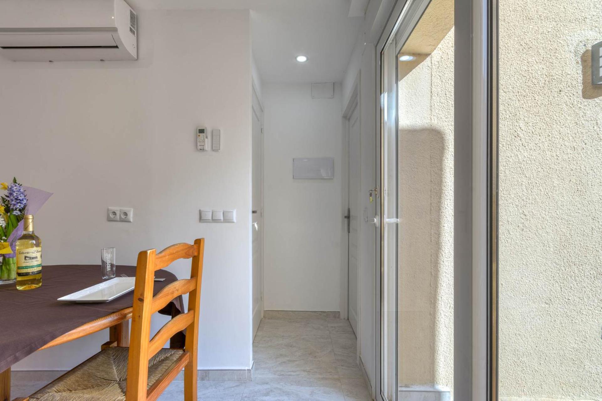Maison 3 Avec Piscine Comm Irvr09 *