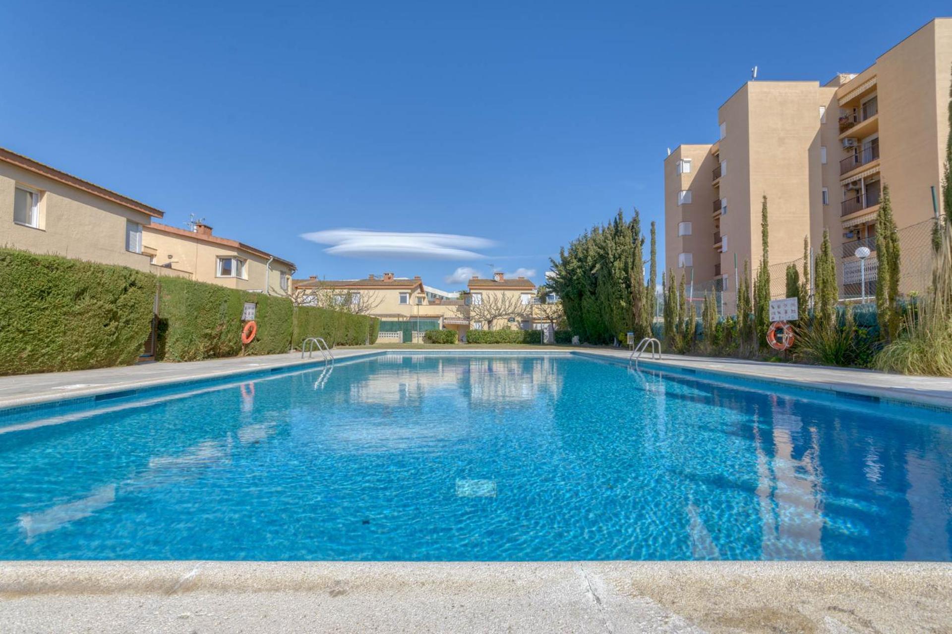 Maison 3 Avec Piscine Comm Irvr09 *