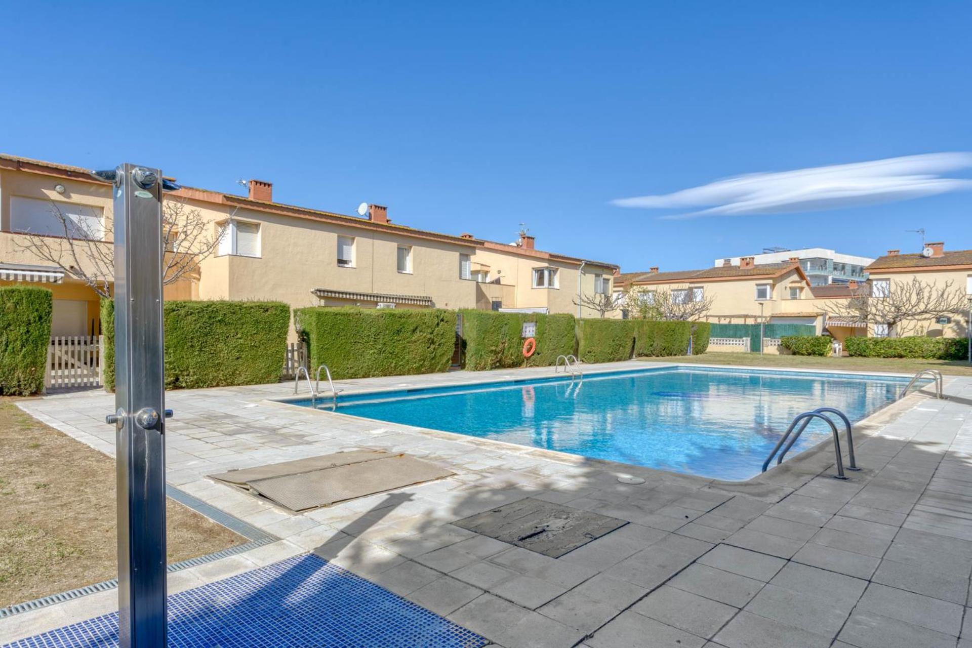 Maison 3 Avec Piscine Comm Irvr09 Hébergement de vacances *